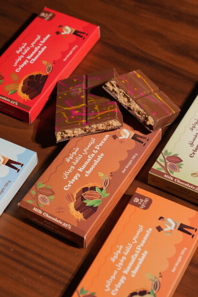 شوكلا بحشوة كنافة وبيكان Dubai Chocolate from La Rosa